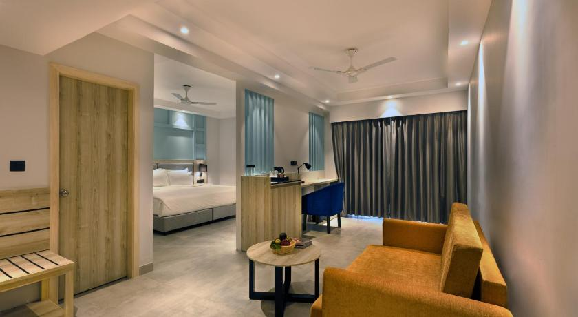 Standard Room wardrobe or desk